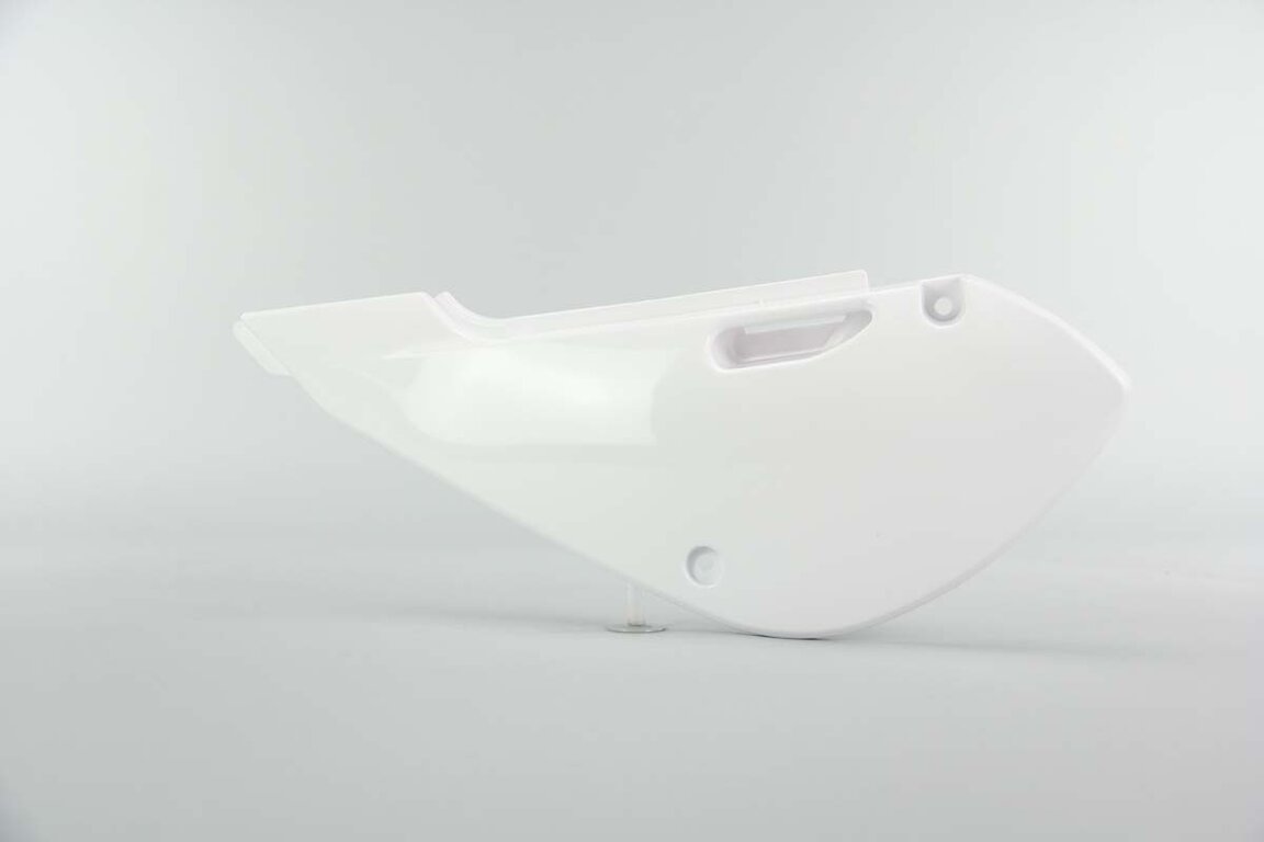 Left Side Polisport White Side Number Plates replacement plastics for 00-26 Kawasaki, Suzuki KLX110, KX65, RM65 dirt bikes.