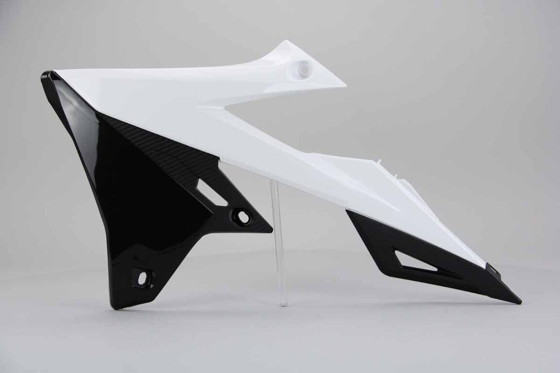 Left Side Polisport White Radiator Shroud Set replacement plastics for 18-26 Suzuki RMZ250, RMZ450 dirt bikes.