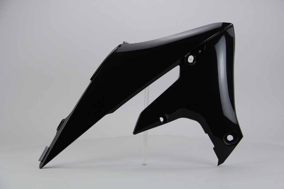Right Side Polisport Black Radiator Shroud Set replacement plastics for 18-24 Yamaha WRF, YZ250F, YZ250FX, YZ450F, YZ450FX dirt bikes.