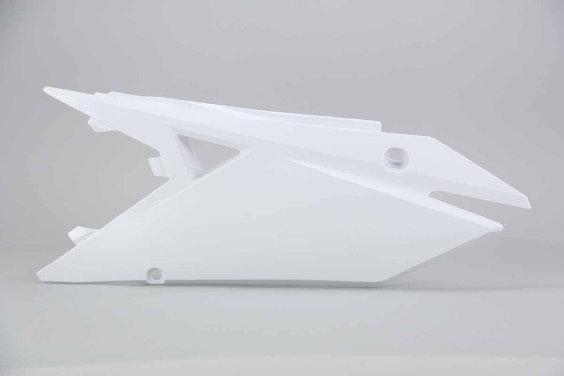 Left Side Polisport White Side Number Plates replacement plastics for 18-26 Suzuki RMZ250, RMZ450 dirt bikes.