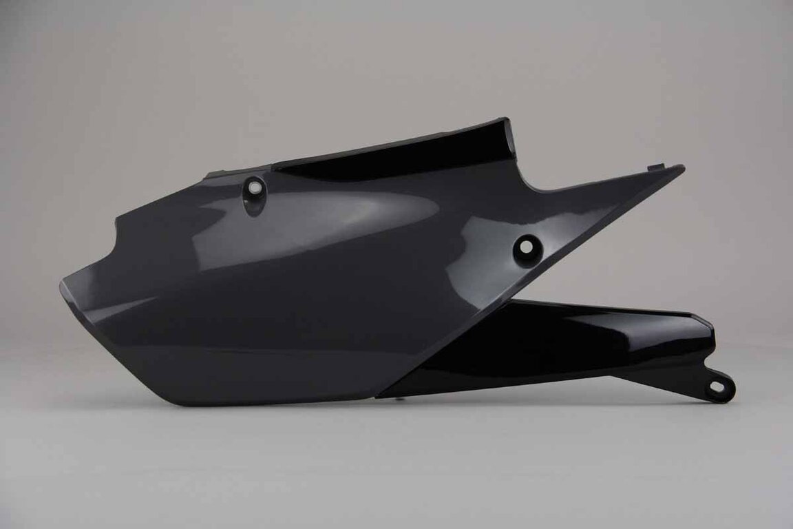 Right Side Polisport Nardo Grey Side Number Plates replacement plastics for 18-24 Yamaha WRF, YZ250F, YZ250FX, YZ450F, YZ450FX dirt bikes.