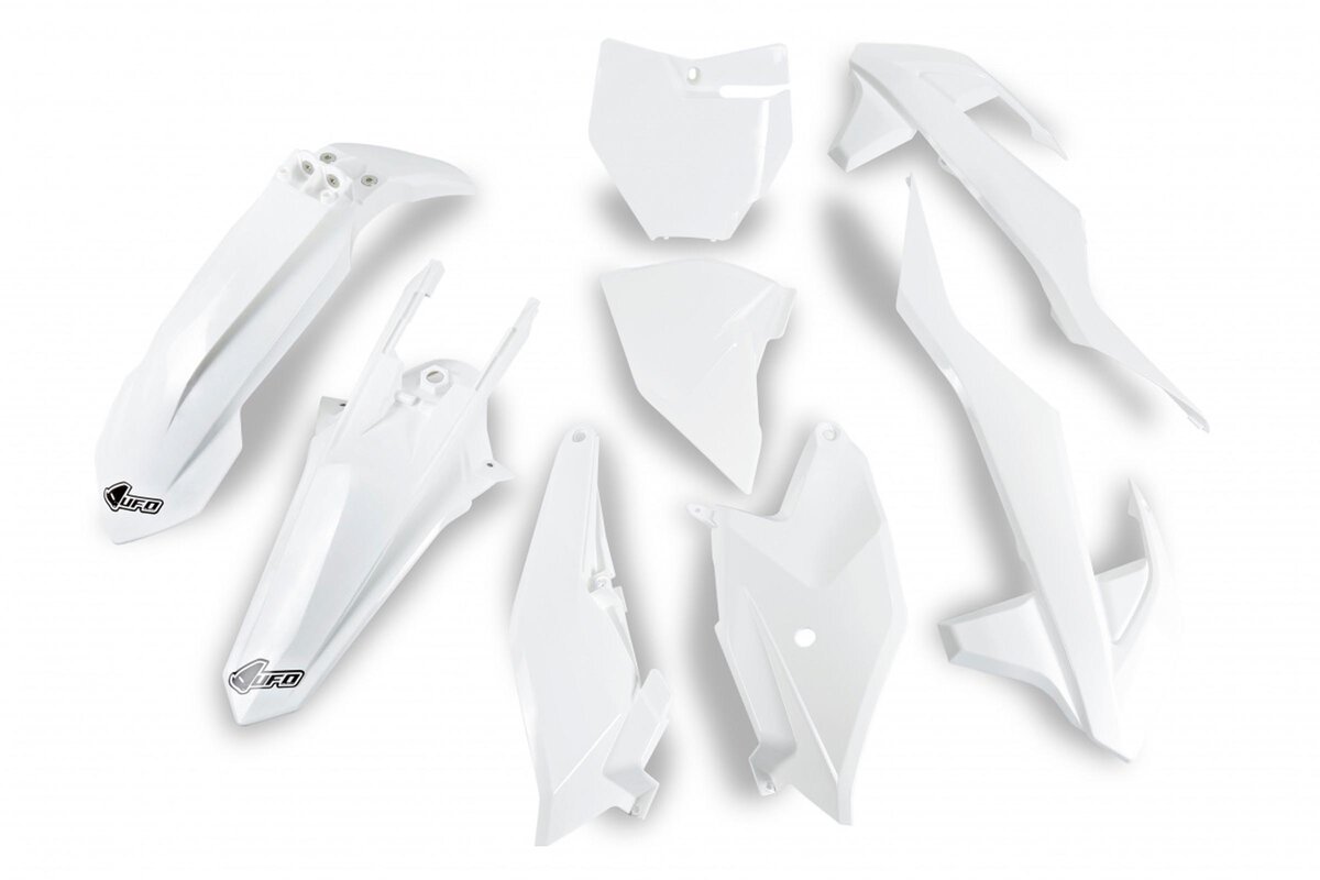 UFO Ceramic White Plastic Kit fits 18-24 SX85