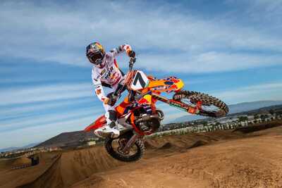 DeCal Works is a proud sponsor of the 2022 Factory Red Bull KTM Aaron Plessinger racing the all new SXF450FE