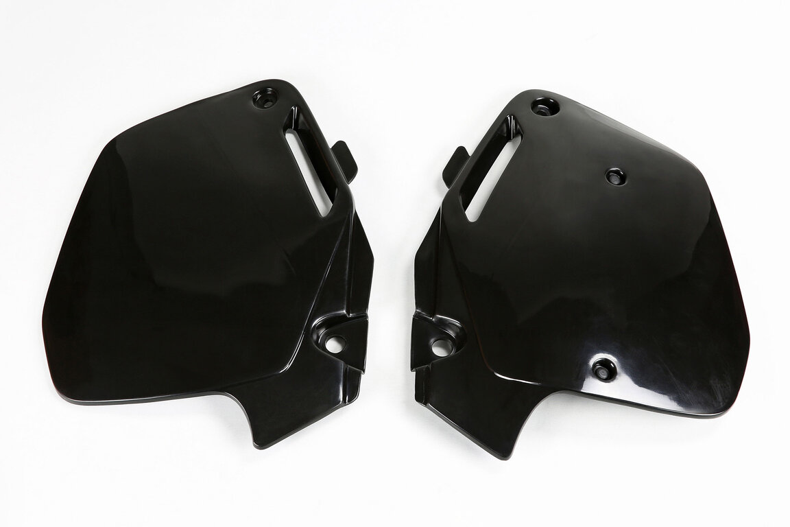 UFO Black Side Number Plates for Honda: CR125R (1991-1992), CR250R (1990-1991), CR500R (1991-2001)