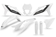 UFO White with Forks